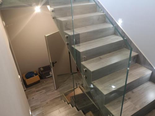 BALUSTRADY CAŁOSZKLANE